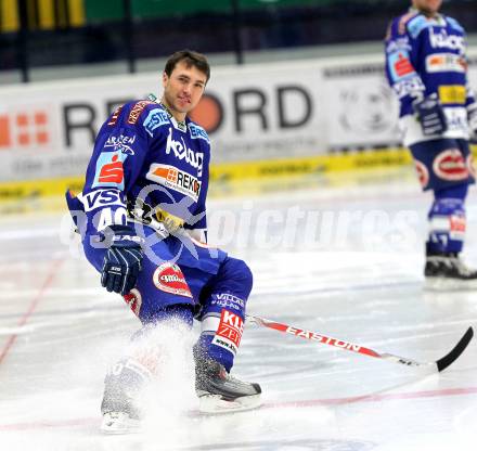 Eishockey. VSV. Josh Langfeld. Villach, 18.11.2010.
Foto: Kuess
---
pressefotos, pressefotografie, kuess, qs, qspictures, sport, bild, bilder, bilddatenbank