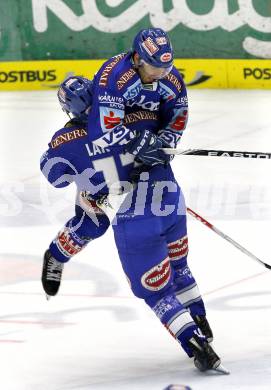 EBEL. Eishockey Bundesliga. EC Pasut VSV gegen HK Acroni Jesenice.  Torjubel LANGFELD Joshua DAMON Derek (VSV). Villach, am 19.11.2010.
Foto: Kuess 


---
pressefotos, pressefotografie, kuess, qs, qspictures, sport, bild, bilder, bilddatenbank