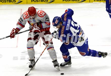 EBEL. Eishockey Bundesliga. EC Pasut VSV gegen HK Acroni Jesenice.  ESSMANN Kevin (VSV), HAFNER Tomi (Jesenice). Villach, am 19.11.2010.
Foto: Kuess 


---
pressefotos, pressefotografie, kuess, qs, qspictures, sport, bild, bilder, bilddatenbank