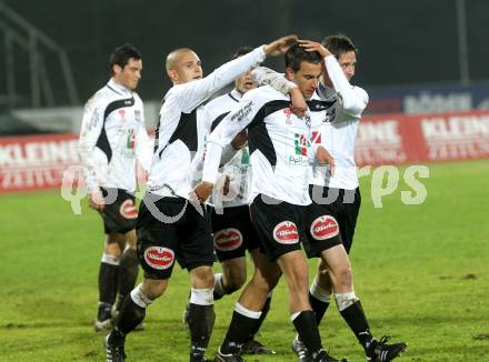 Fussball. Erste Liga. RZ Pellets WAC/St. Andrae gegen  SC Austria Lustenau. Jubel WAC. Wolfsberg, 19.11.2010. 
Foto: Kuess

---
pressefotos, pressefotografie, kuess, qs, qspictures, sport, bild, bilder, bilddatenbank