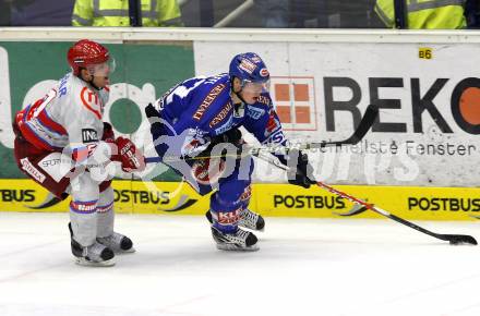 EBEL. Eishockey Bundesliga. EC Pasut VSV gegen HK Acroni Jesenice.  RAFFL Michael (VSV), ROBAR Mitja (Jesenice). Villach, am 19.11.2010.
Foto: Kuess 


---
pressefotos, pressefotografie, kuess, qs, qspictures, sport, bild, bilder, bilddatenbank