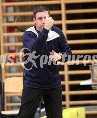 Volleyball MEL. ATSC Wildcats Klagenfurt gegen Slavia UK Bratislava. Trainer Helmut Voggenberger. Klagenfurt, 20.11.2010.
Foto: Kuess
---
pressefotos, pressefotografie, kuess, qs, qspictures, sport, bild, bilder, bilddatenbank