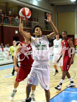 Basketball Bundesliga. Woerthersee Piraten gegen BC Vienna.  Samuel Bachlechner (Piraten). Klagenfurt, 21.11.2010.
Foto:  Kuess

---
pressefotos, pressefotografie, kuess, qs, qspictures, sport, bild, bilder, bilddatenbank