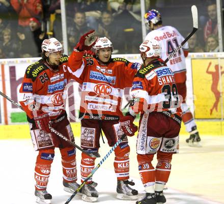 EBEL. Eishockey Bundesliga. KAC gegen EC Red Bull Salzburg. Torjubel Christoph Brandner, Kirk Furey, Jeff Shantz (KAC). Klagenfurt, am 21.11.2010.
Foto: Kuess 

---
pressefotos, pressefotografie, kuess, qs, qspictures, sport, bild, bilder, bilddatenbank