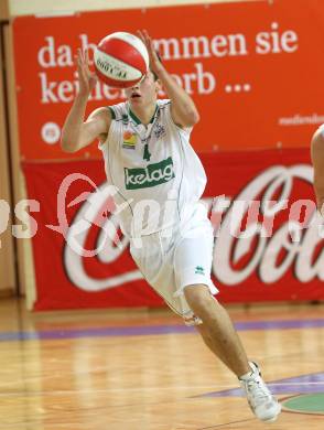 Basketball Bundesliga. Woerthersee Piraten gegen Xion Dukes Klosterneuburg.  Martin Breithuber (Piraten). Klagenfurt, 6.11.2010.
Foto:  Kuess

---
pressefotos, pressefotografie, kuess, qs, qspictures, sport, bild, bilder, bilddatenbank