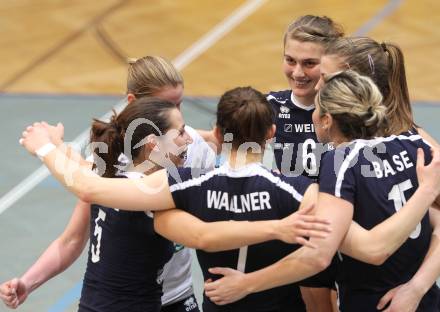 Volleyball MEL. ATSC Wildcats Klagenfurt gegen Slavia UK Bratislava. Jubel (Wildcats). Klagenfurt, 20.11.2010.
Foto: Kuess
---
pressefotos, pressefotografie, kuess, qs, qspictures, sport, bild, bilder, bilddatenbank