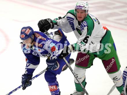 EBEL. Eishockey Bundesliga. EC Pasut VSV gegen HDD TILIA Olimpija Ljubljana.  MARTINZ Christof (VSV), GROZNIK Bostjan (Laibach). Villach, am 26.11.2010.
Foto: Kuess 


---
pressefotos, pressefotografie, kuess, qs, qspictures, sport, bild, bilder, bilddatenbank