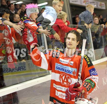 EBEL. Eishockey Bundesliga. KAC gegen HK Acroni Jesenice. Raphael Herburger (KAC). Klagenfurt, am 10.10.2010.
Foto: Kuess 

---
pressefotos, pressefotografie, kuess, qs, qspictures, sport, bild, bilder, bilddatenbank