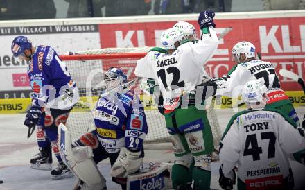 EBEL. Eishockey Bundesliga. EC Pasut VSV gegen HDD TILIA Olimpija Ljubljana. Torjubel Ljubljana (Laibach). Villach, am 26.11.2010.
Foto: Kuess 


---
pressefotos, pressefotografie, kuess, qs, qspictures, sport, bild, bilder, bilddatenbank