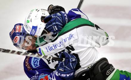 EBEL. Eishockey Bundesliga. EC Pasut VSV gegen HDD TILIA Olimpija Ljubljana. Tomaz Razingar (VSV), PAVLIN Ziga (Laibach). Villach, am 26.11.2010.
Foto: Kuess 


---
pressefotos, pressefotografie, kuess, qs, qspictures, sport, bild, bilder, bilddatenbank