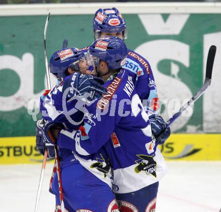 EBEL. Eishockey Bundesliga. EC Pasut VSV gegen HDD TILIA Olimpija Ljubljana.  Torjubel Christof Martin, Andreas Kristler (VSV). Villach, am 26.11.2010.
Foto: Kuess 


---
pressefotos, pressefotografie, kuess, qs, qspictures, sport, bild, bilder, bilddatenbank