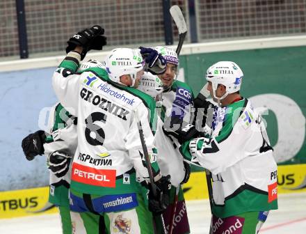 EBEL. Eishockey Bundesliga. EC Pasut VSV gegen HDD TILIA Olimpija Ljubljana.  Torjubel Ljubljana. Villach, am 26.11.2010.
Foto: Kuess 


---
pressefotos, pressefotografie, kuess, qs, qspictures, sport, bild, bilder, bilddatenbank