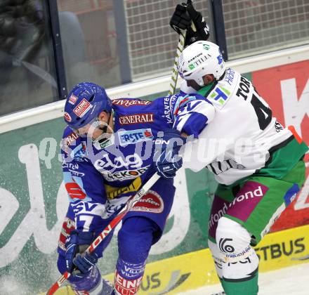 EBEL. Eishockey Bundesliga. EC Pasut VSV gegen HDD TILIA Olimpija Ljubljana. Josh Langfiedl,  (VSV), Jeffrey Tory (Laibach). Villach, am 26.11.2010.
Foto: Kuess 


---
pressefotos, pressefotografie, kuess, qs, qspictures, sport, bild, bilder, bilddatenbank