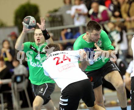 Handball Bundesliga. HC Kaernten gegen SC Ferlach. Patrick Jochum, Davorin Planinc; (HCK), Daniel Plesej (Ferlach). Klagenfurt, 27.11.2010.
Foto: Kuess
---
pressefotos, pressefotografie, kuess, qs, qspictures, sport, bild, bilder, bilddatenbank