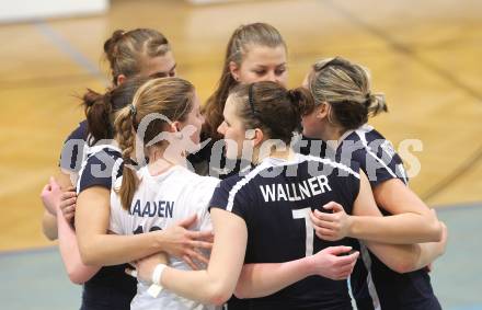 Volleyball MEL. ATSC Wildcats Klagenfurt gegen Slavia UK Bratislava. Jubel  (Wildcats). Klagenfurt, 20.11.2010.
Foto: Kuess
---
pressefotos, pressefotografie, kuess, qs, qspictures, sport, bild, bilder, bilddatenbank