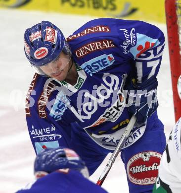 EBEL. Eishockey Bundesliga. EC Pasut VSV gegen HDD TILIA Olimpija Ljubljana. Joshua Langfeld (VSV). Villach, am 26.11.2010.
Foto: Kuess 


---
pressefotos, pressefotografie, kuess, qs, qspictures, sport, bild, bilder, bilddatenbank