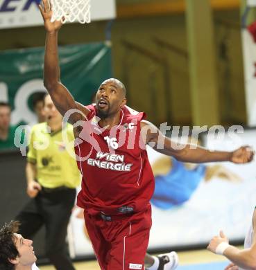 Basketball Bundesliga. Woerthersee Piraten gegen BC Vienna. Spencer Rhynes (Vienna). 
Klagenfurt, 21.11.2010.
Foto:  Kuess

---
pressefotos, pressefotografie, kuess, qs, qspictures, sport, bild, bilder, bilddatenbank