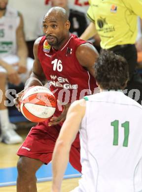 Basketball Bundesliga. Woerthersee Piraten gegen BC Vienna.  Spencer Rhynes (Vienna). 
Klagenfurt, 21.11.2010.
Foto:  Kuess

---
pressefotos, pressefotografie, kuess, qs, qspictures, sport, bild, bilder, bilddatenbank