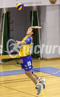 Volleyball. Challenge Cup. Aich/Dob gegen Mladost Marina Kastela. Nejc Pusnik (Aich/Dob). Prevalje, 25.11.2010.
Foto: Kuess
---
pressefotos, pressefotografie, kuess, qs, qspictures, sport, bild, bilder, bilddatenbank