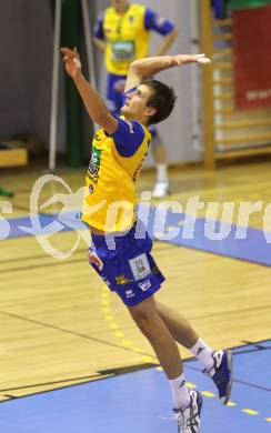 Volleyball. Challenge Cup. Aich/Dob gegen Mladost Marina Kastela. Michal Hruska (Aich/Dob). Prevalje, 25.11.2010.
Foto: Kuess
---
pressefotos, pressefotografie, kuess, qs, qspictures, sport, bild, bilder, bilddatenbank