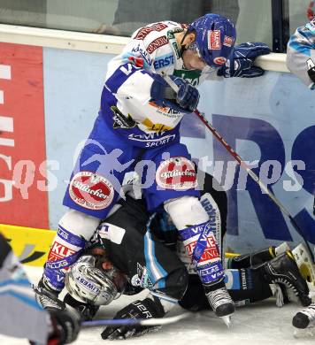 EBEL. Eishockey Bundesliga. EC Pasut VSV gegen EHC LIWEST Linz.  Nico Toff, (VSV), Aaron McKenzie (Linz). Villach, am 3.12.2010.
Foto: Kuess 


---
pressefotos, pressefotografie, kuess, qs, qspictures, sport, bild, bilder, bilddatenbank