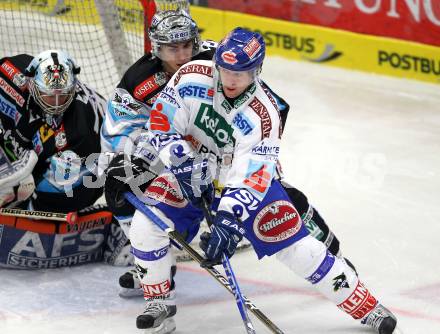 EBEL. Eishockey Bundesliga. EC Pasut VSV gegen EHC LIWEST Linz.  Roland Kaspitz, (VSV), Alex Westlund, Daniel Oberkofler (Linz). Villach, am 3.12.2010.
Foto: Kuess 


---
pressefotos, pressefotografie, kuess, qs, qspictures, sport, bild, bilder, bilddatenbank