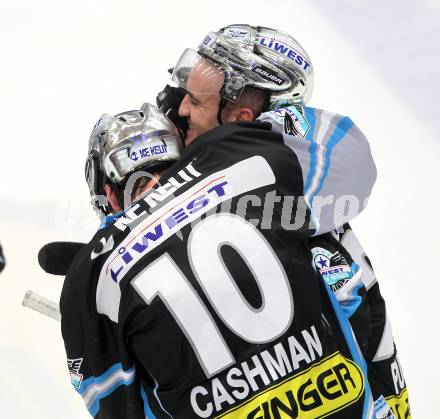 EBEL. Eishockey Bundesliga. EC Pasut VSV gegen EHC LIWEST Linz.  Torjubel Brad Purdie, Reid Cashman, (Linz). Villach, am 3.12.2010.
Foto: Kuess 


---
pressefotos, pressefotografie, kuess, qs, qspictures, sport, bild, bilder, bilddatenbank