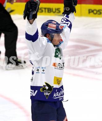 EBEL. Eishockey Bundesliga. EC Pasut VSV gegen EHC LIWEST Linz.  Torjubel Michael Raffl (VSV). Villach, am 3.12.2010.
Foto: Kuess 


---
pressefotos, pressefotografie, kuess, qs, qspictures, sport, bild, bilder, bilddatenbank