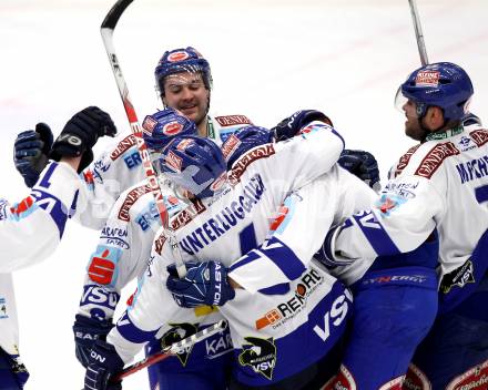 EBEL. Eishockey Bundesliga. EC Pasut VSV gegen EHC LIWEST Linz.  Torjubel VSV. Villach, am 3.12.2010.
Foto: Kuess 


---
pressefotos, pressefotografie, kuess, qs, qspictures, sport, bild, bilder, bilddatenbank