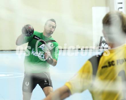 Handball Bundesliga. HC Kaernten gegen SC Ferlach. Patrick Jochum (HCK). Klagenfurt, 27.11.2010.
Foto: Kuess
---
pressefotos, pressefotografie, kuess, qs, qspictures, sport, bild, bilder, bilddatenbank