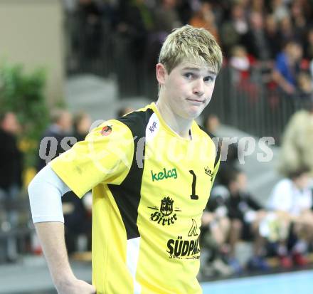 Handball Bundesliga. HC Kaernten gegen SC Ferlach. Matthias Meleschnig (Ferlach). Klagenfurt, 27.11.2010.
Foto: Kuess
---
pressefotos, pressefotografie, kuess, qs, qspictures, sport, bild, bilder, bilddatenbank