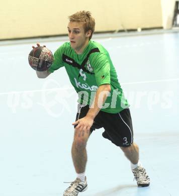 Handball Bundesliga. HC Kaernten gegen SC Ferlach. Markus Godec (HCK). Klagenfurt, 27.11.2010.
Foto: Kuess
---
pressefotos, pressefotografie, kuess, qs, qspictures, sport, bild, bilder, bilddatenbank