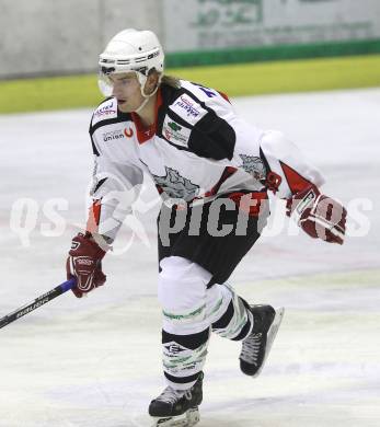 Eishockey. CHL. Carinthian Hokey League. Tarco Woelfe gegen 1. EHC Althofen. Patrick Witzany (Tarco). Klagenfurt, am 4.12.2010.
Foto: Kuess
---
pressefotos, pressefotografie, kuess, qs, qspictures, sport, bild, bilder, bilddatenbank