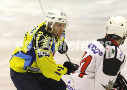 Eishockey. CHL. Carinthian Hokey League. Tarco Woelfe gegen 1. EHC Althofen. Andreas Muschlin (Althofen). Klagenfurt, am 4.12.2010.
Foto: Kuess
---
pressefotos, pressefotografie, kuess, qs, qspictures, sport, bild, bilder, bilddatenbank