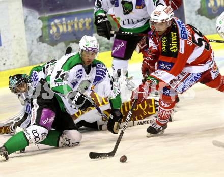 EBEL. Eishockey Bundesliga. KAC gegen HDD TILIA Olimpija Ljubljana. Andrew Schneider, (KAC), Matej Hocevar (Laibach). Klagenfurt, am 5.12.2010.
Foto: Kuess 

---
pressefotos, pressefotografie, kuess, qs, qspictures, sport, bild, bilder, bilddatenbank