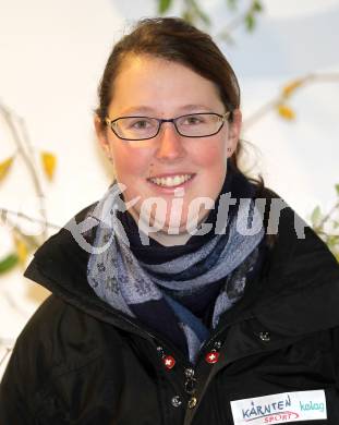 Kaernten Sport. Package Uebergabe. Kathrin Kurat (Springreiten). Klagenfurt, 22.11.2010.
Foto: Kuess
---
pressefotos, pressefotografie, kuess, qs, qspictures, sport, bild, bilder, bilddatenbank