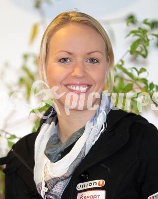 Kaernten Sport. Package Uebergabe. Jasmin Ouschan (Pool Billiard). Klagenfurt, 22.11.2010.
Foto: Kuess
---
pressefotos, pressefotografie, kuess, qs, qspictures, sport, bild, bilder, bilddatenbank