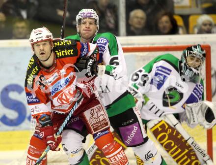 EBEL. Eishockey Bundesliga. KAC gegen HDD TILIA Olimpija Ljubljana. Jeff Shantz, (KAC), Bostjan Groznik, Matija Pintaric  (Laibach). Klagenfurt, am 5.12.2010.
Foto: Kuess 

---
pressefotos, pressefotografie, kuess, qs, qspictures, sport, bild, bilder, bilddatenbank