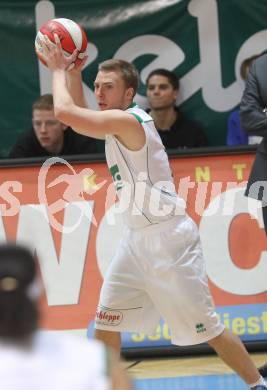 Basketball Bundesliga. Woerthersee Piraten gegen Allianz Swans Gmunden.   (Piraten). Klagenfurt, 4.12.2010.
Foto:  Kuess

---
pressefotos, pressefotografie, kuess, qs, qspictures, sport, bild, bilder, bilddatenbank