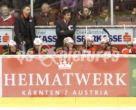 EBEL. Eishockey Bundesliga. KAC gegen HDD TILIA Olimpija Ljubljana. Co-Trainer Gerald Ressmann, Trainer Emanuel Viveiros (KAC). Klagenfurt, am 5.12.2010.
Foto: Kuess 

---
pressefotos, pressefotografie, kuess, qs, qspictures, sport, bild, bilder, bilddatenbank