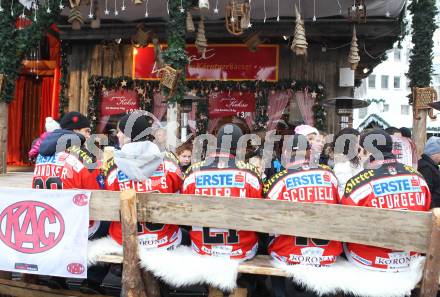 EBEL. Eishockey Bundesliga. Autogrammstunde KAC am Christkindlmarkt in der Baeckerei Legat. Klagenfurt, am 8.12.2010.
Foto: Kuess

---
pressefotos, pressefotografie, kuess, qs, qspictures, sport, bild, bilder, bilddatenbank