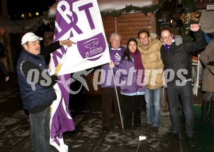 Fussball. SK Austria Klagenfurt. Charity. Matthias Dollinger, Christian Rosenzopf. KLagenfurt, am 9.12.2010.
Foto: Kuess
---
pressefotos, pressefotografie, kuess, qs, qspictures, sport, bild, bilder, bilddatenbank