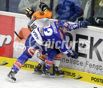 EBEL. Eishockey Bundesliga. EC Pasut VSV gegen  Graz 99ers. Andreas Wiedergut,  (VSV), Peter Lenes (Graz). Villach, am 10.12.2010.
Foto: Kuess 


---
pressefotos, pressefotografie, kuess, qs, qspictures, sport, bild, bilder, bilddatenbank