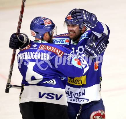 EBEL. Eishockey Bundesliga. EC Pasut VSV gegen  Graz 99ers.  Torjubel Gerhard Unterluggauer, Kevin Mitchell (VSV). Villach, am 10.12.2010.
Foto: Kuess 


---
pressefotos, pressefotografie, kuess, qs, qspictures, sport, bild, bilder, bilddatenbank