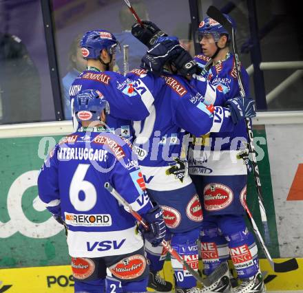 EBEL. Eishockey Bundesliga. EC Pasut VSV gegen  Graz 99ers.  Torjubel VSV. Villach, am 10.12.2010.
Foto: Kuess 


---
pressefotos, pressefotografie, kuess, qs, qspictures, sport, bild, bilder, bilddatenbank