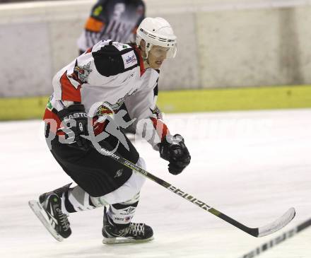 Eishockey. CHL. Carinthian Hokey League. Tarco Woelfe gegen 1. EHC Althofen. Heiko Ofner (Tarco). Klagenfurt, am 4.12.2010.
Foto: Kuess
---
pressefotos, pressefotografie, kuess, qs, qspictures, sport, bild, bilder, bilddatenbank