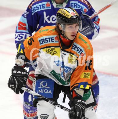 EBEL. Eishockey Bundesliga. EC Rekordfenster VSV gegen  Moser Medical Graz 99ers.  Patrick Harand (Graz). Villach, am 10.12.2010.
Foto: Kuess 


---
pressefotos, pressefotografie, kuess, qs, qspictures, sport, bild, bilder, bilddatenbank