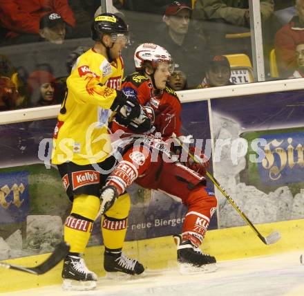 EBEL. Eishockey Bundesliga. KAC gegen EV Vienna Capitals. GEIER Manuel (KAC), CASPARSSON Peter (Vienna). Klagenfurt, am 10.12.2010.
Foto: Kuess 

---
pressefotos, pressefotografie, kuess, qs, qspictures, sport, bild, bilder, bilddatenbank