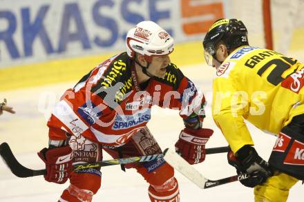 EBEL. Eishockey Bundesliga. KAC gegen EV Vienna Capitals. SHANTZ Jeffery (KAC), GRATTON Benoit (Vienna). Klagenfurt, am 10.12.2010.
Foto: Kuess 

---
pressefotos, pressefotografie, kuess, qs, qspictures, sport, bild, bilder, bilddatenbank