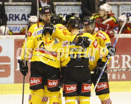 EBEL. Eishockey Bundesliga. KAC gegen EV Vienna Capitals. Jubel  (Vienna). Klagenfurt, am 10.12.2010.
Foto: Kuess 

---
pressefotos, pressefotografie, kuess, qs, qspictures, sport, bild, bilder, bilddatenbank